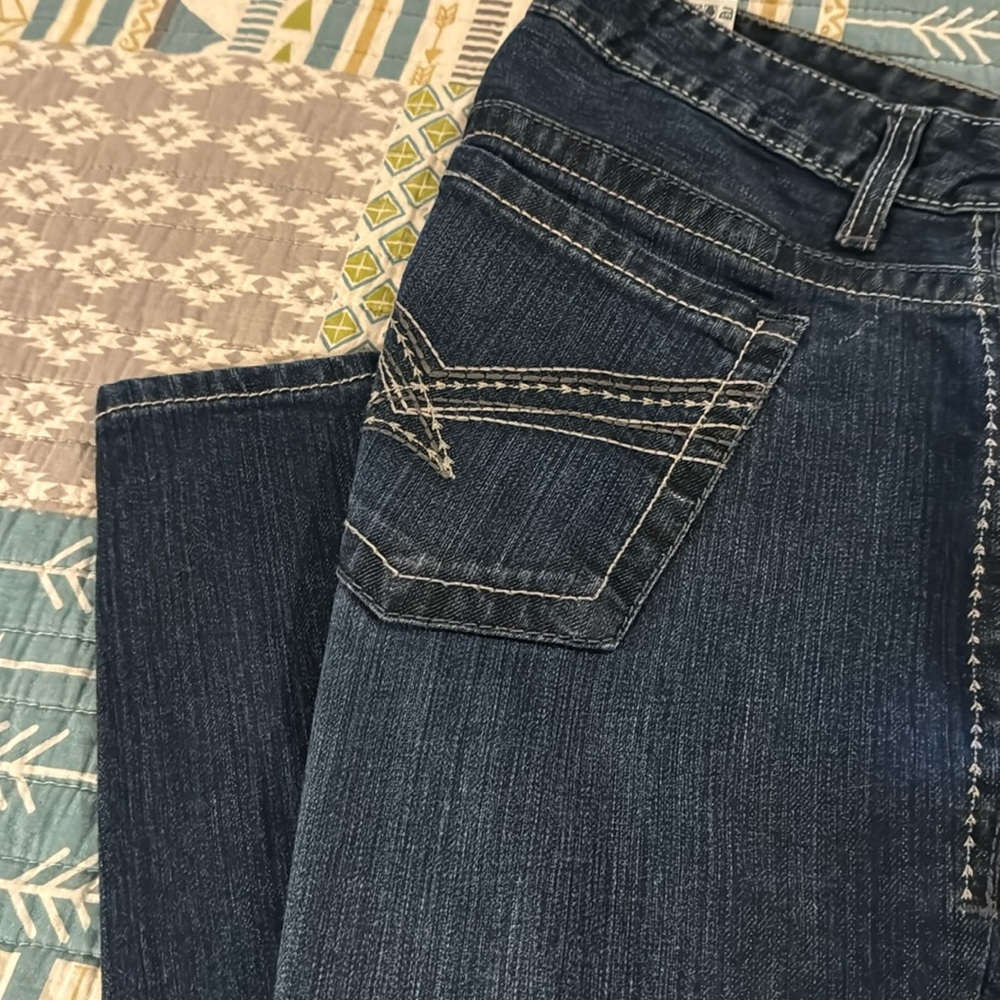 Cinch jeans